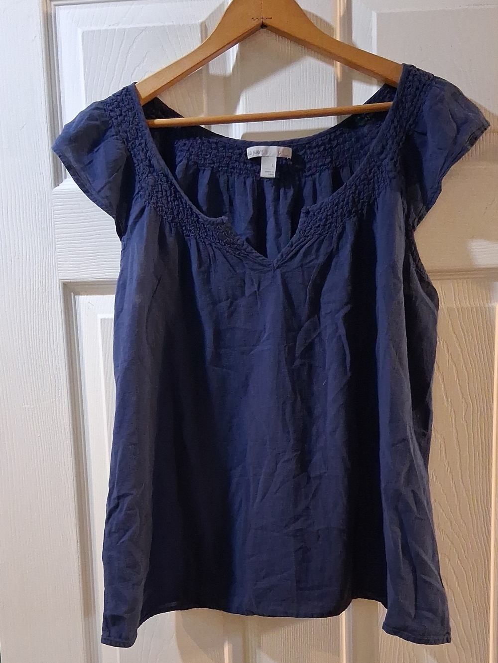Old Navy Navy Smocked V-Neck Cap Sleeve Blouse 100% Cotton